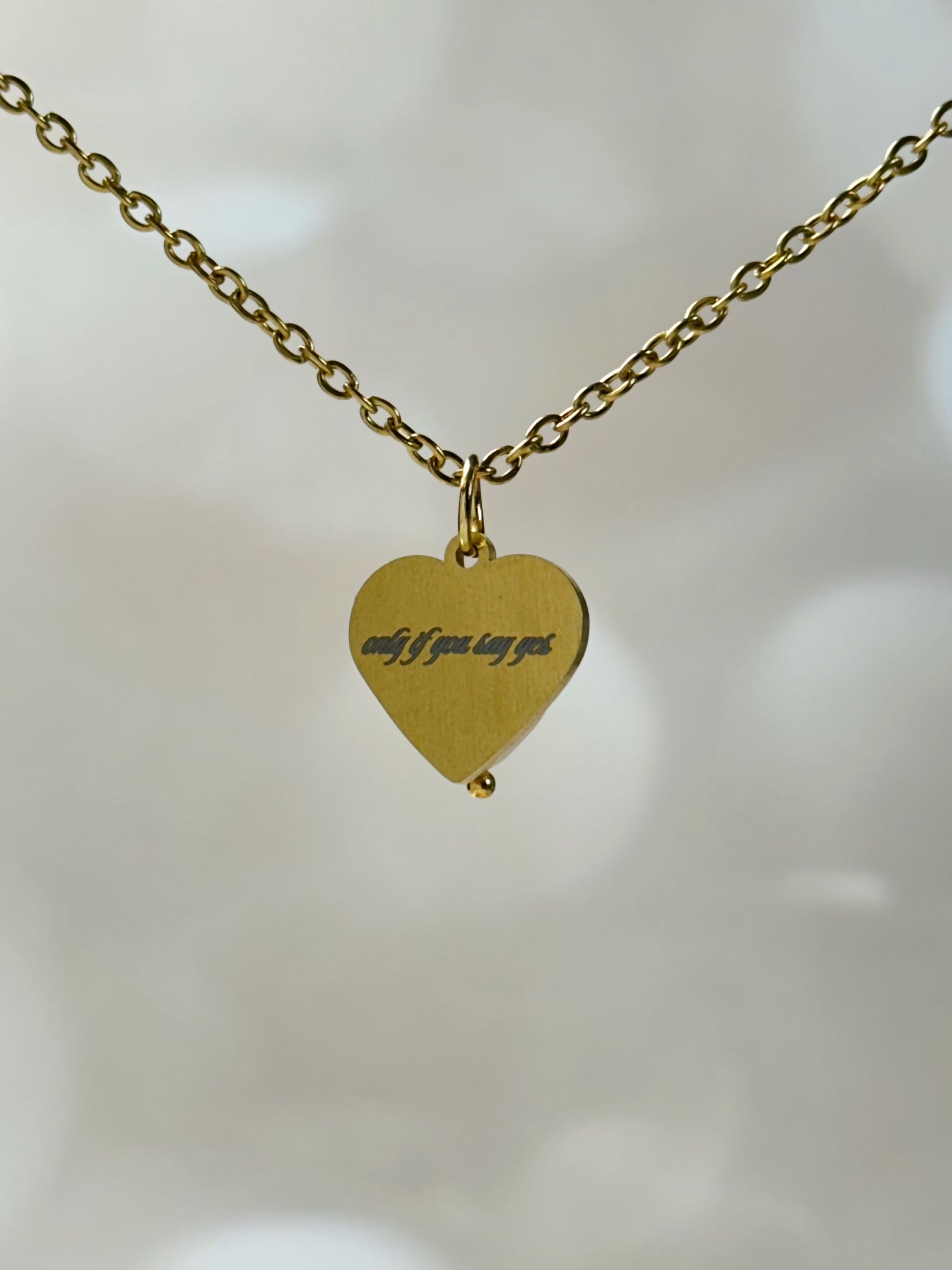 XO Necklace