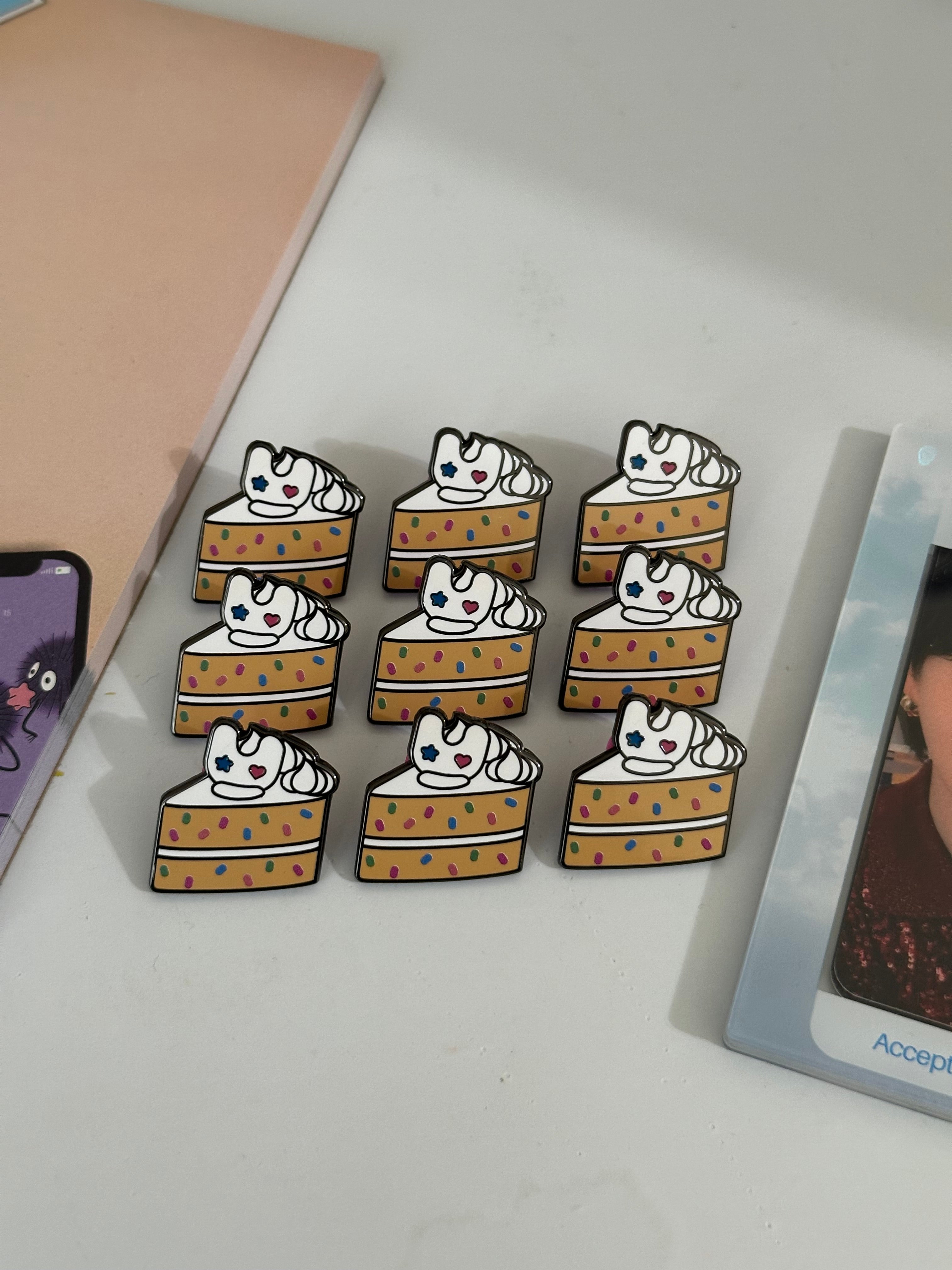 K-Pop Cake Pins
