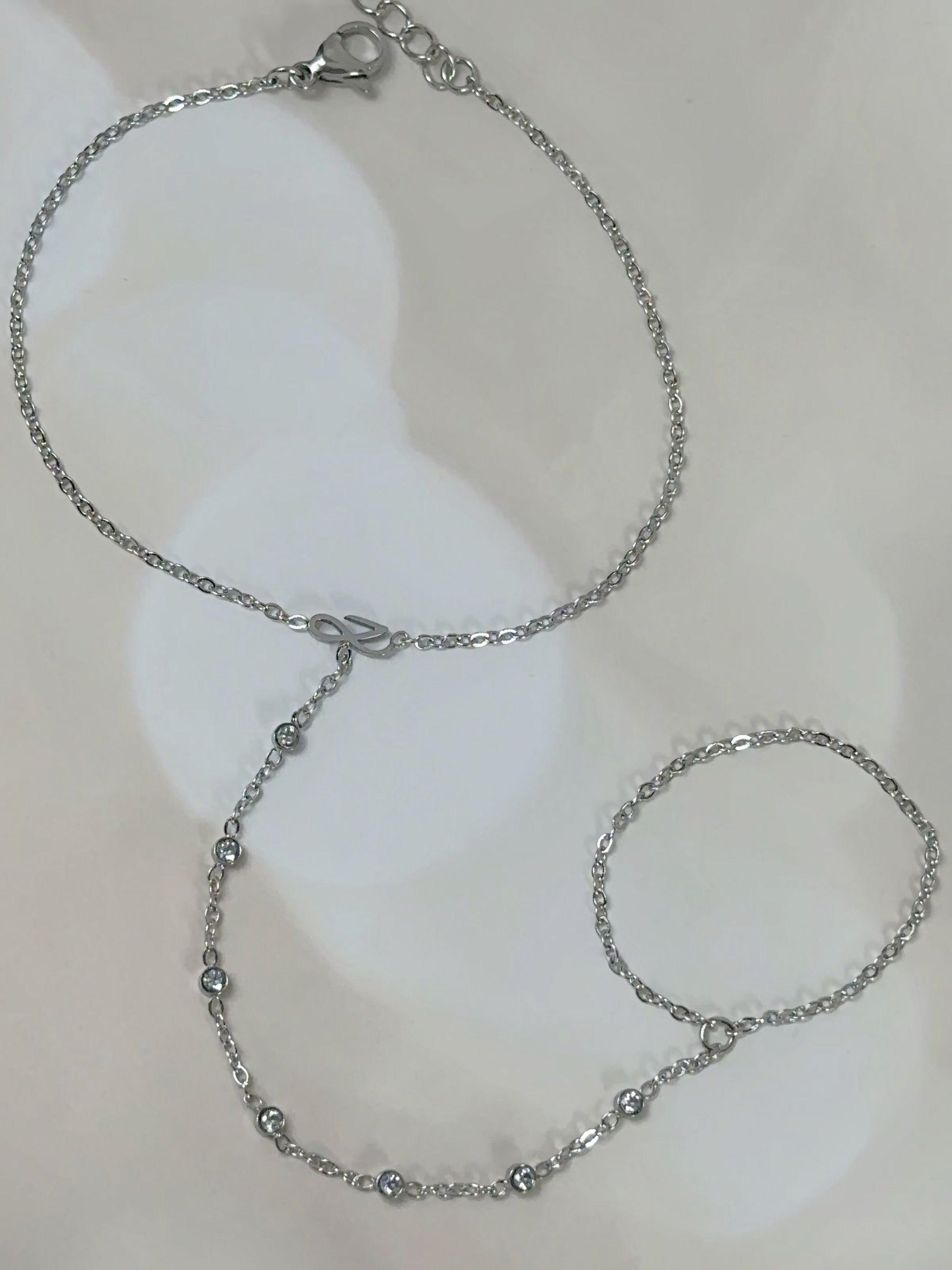 JK Golden Hand Chain